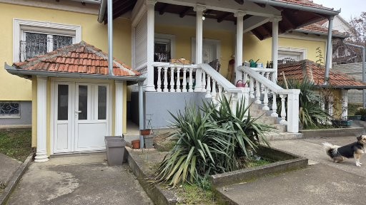 Kuća · 103 m² · Kraljevo, Gradska lokacija